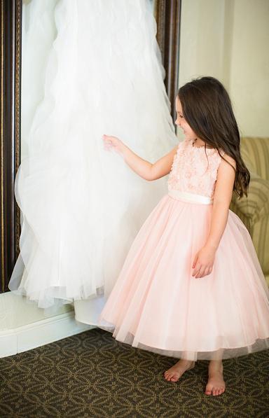 Pink A-Line Tulle Flower Girl Dresses, Popular Applique Little Girl Dresses, FC650